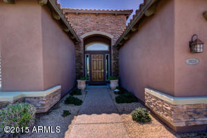 3823 E Crest Ln, Phoenix, AZ 85050 photo 9