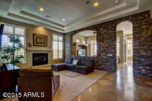 3823 E Crest Ln, Phoenix, AZ 85050 photo 22