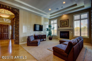 3823 E Crest Ln, Phoenix, AZ 85050 photo 23