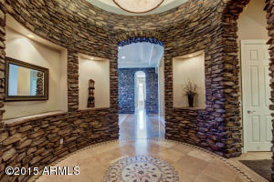 3823 E Crest Ln, Phoenix, AZ 85050 photo 12