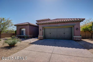3823 E Crest Ln, Phoenix, AZ 85050 photo 7