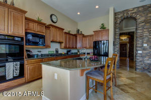 3823 E Crest Ln, Phoenix, AZ 85050 photo 31
