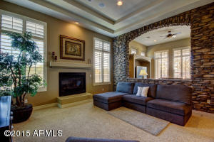 3823 E Crest Ln, Phoenix, AZ 85050 photo 24