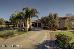 376 E Dennisport Ct, Gilbert, AZ 85295 photo 5