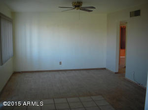 423 E 3rd St, Eloy, AZ 85131 photo 2