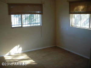 423 E 3rd St, Eloy, AZ 85131 photo 5