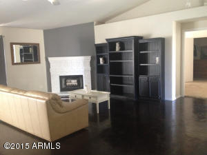 1108 S Wanda Dr, Gilbert, AZ 85296 photo 2