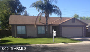1108 S Wanda Dr, Gilbert, AZ 85296 photo 1