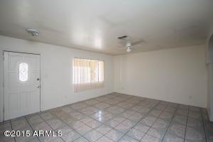 6529 W Roma Ave, Phoenix, AZ 85033 photo 3