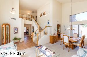 1064 E Cathy Dr, Gilbert, AZ 85296 photo 3