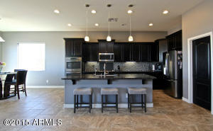 2466 E Lindrick Dr, Gilbert, AZ 85298 photo 4
