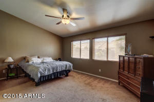 309 E Betsy Ln, Gilbert, AZ 85296 photo 12