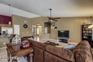 309 E Betsy Ln, Gilbert, AZ 85296 photo 10