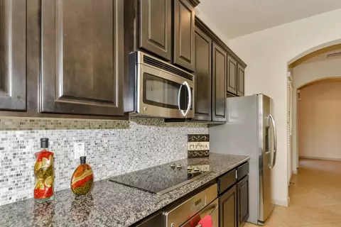 2325 E Winston Dr, Phoenix, AZ 85042 photo 4