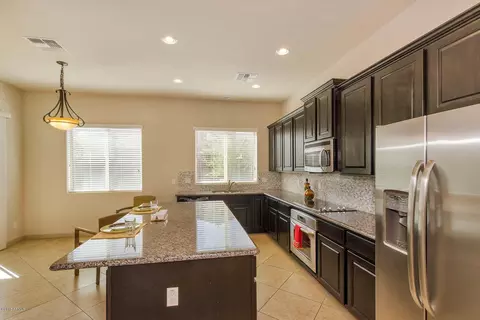 2325 E Winston Dr, Phoenix, AZ 85042 photo 3