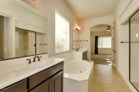 2325 E Winston Dr, Phoenix, AZ 85042 photo 11