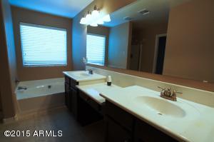 4040 E Maplewood St, Gilbert, AZ 85297 photo 11