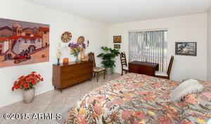909 E Kaler Dr, Phoenix, AZ 85020 photo 14