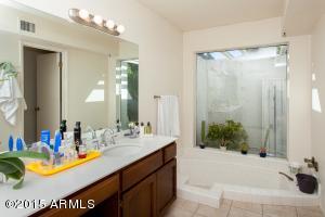 909 E Kaler Dr, Phoenix, AZ 85020 photo 17