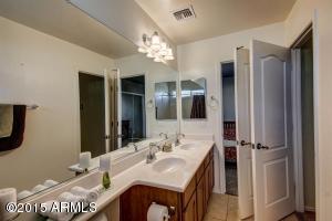 4326 E Oakland St, Gilbert, AZ 85295 photo 17