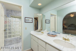 1404 E Commodore Pl, Tempe, AZ 85283 photo 8