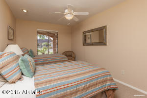 1404 E Commodore Pl, Tempe, AZ 85283 photo 12