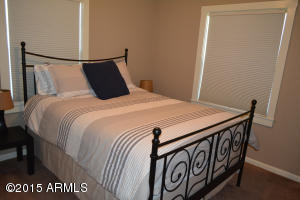 2439 E Amelia Ave, Phoenix, AZ 85016 photo 9
