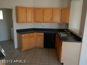 1415 E Malapai Dr, Phoenix, AZ 85020 photo 2