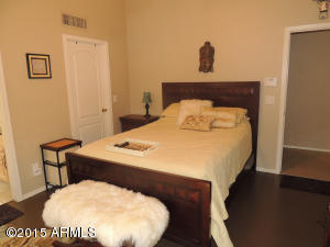 2305 E Willow Wick Rd, Gilbert, AZ 85296 photo 10