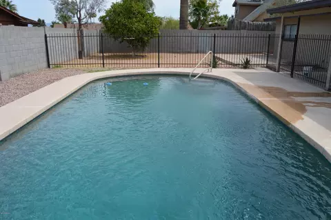 2832 E Cactus Rd, Phoenix, AZ 85032 photo 5