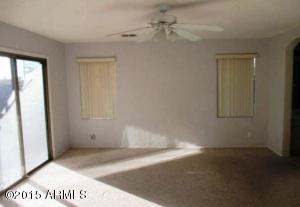 2407 E Rosemonte Dr, Phoenix, AZ 85050 photo 6