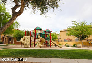 97 E Palomino Dr, Gilbert, AZ 85296 photo 14