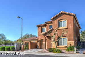 9544 E Bramble Ave, Mesa, AZ 85208 photo 2