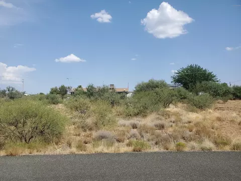 20074 E Lakeside Rd, Mayer, AZ 86333 photo 1