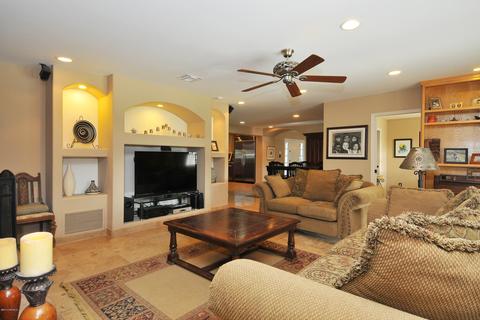 41 E Interlacken Dr, Phoenix, AZ 85022 photo 16