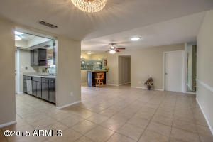 3829 W Sandra Ter, Phoenix, AZ 85053 photo 9
