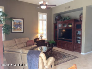 1755 E Washington Ct, Gilbert, AZ 85234 photo 3