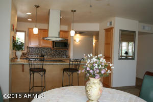 307 El Caminito Dr, Phoenix, AZ 85020 photo 2