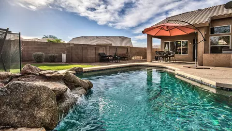 4438 E Desert Willow Rd, Phoenix, AZ 85044 photo 3