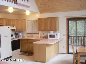 2960 East Lookout Ln, Overgaard, AZ 85933 photo 6