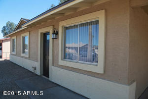935 E Desert Dr, Phoenix, AZ 85042 photo 1