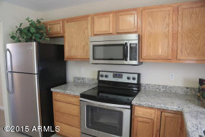 935 E Desert Dr, Phoenix, AZ 85042 photo 12