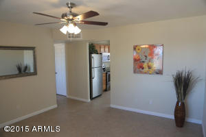 935 E Desert Dr, Phoenix, AZ 85042 photo 8