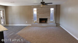607 E Helena Dr, Phoenix, AZ 85022 photo 3