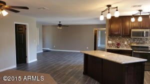 607 E Helena Dr, Phoenix, AZ 85022 photo 5