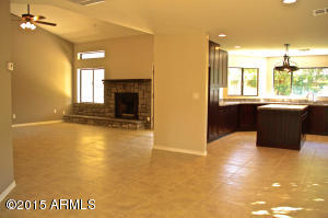 525 E Leah Ln, Gilbert, AZ 85234 photo 9