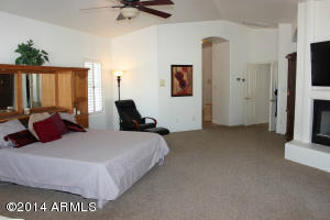 3324 E Coconino St, Phoenix, AZ 85044 photo 8