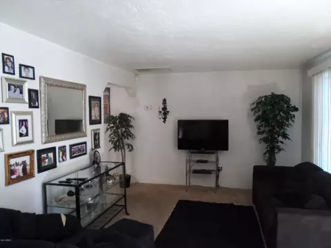 1801 E Pinchot Ave, Phoenix, AZ 85016 photo 8