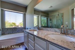 2820 E Questa Dr, Phoenix, AZ 85024 photo 6