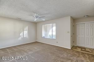 9506 N 43rd Dr, Glendale, AZ 85302 photo 3